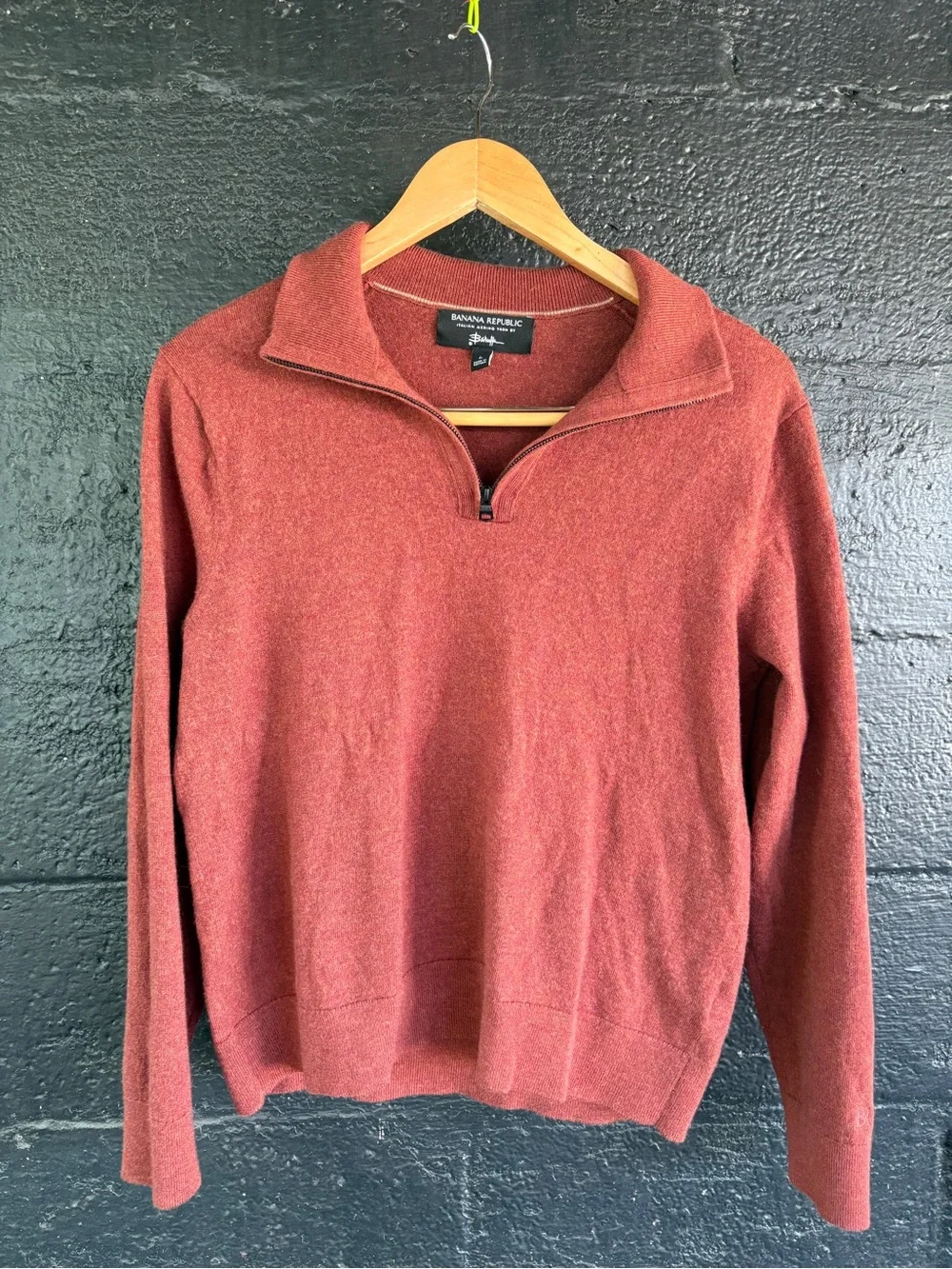 Banana Republic Men’s Quarter-Zip Sweater - Rust Size L